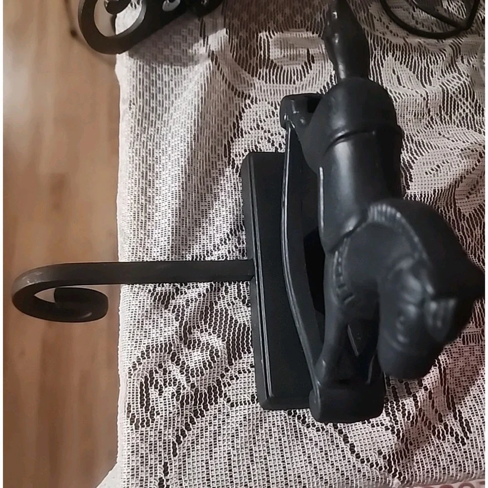 VTG Style Cast Iron Rocking Horse Christmas Stocking Holder Matte Black Heavy‎